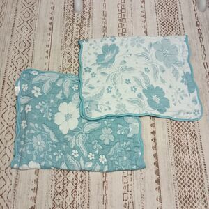 The Pioneer Woman Evie 2-Piece King Quilt Sham Set Quilted Teal Zipper Closure